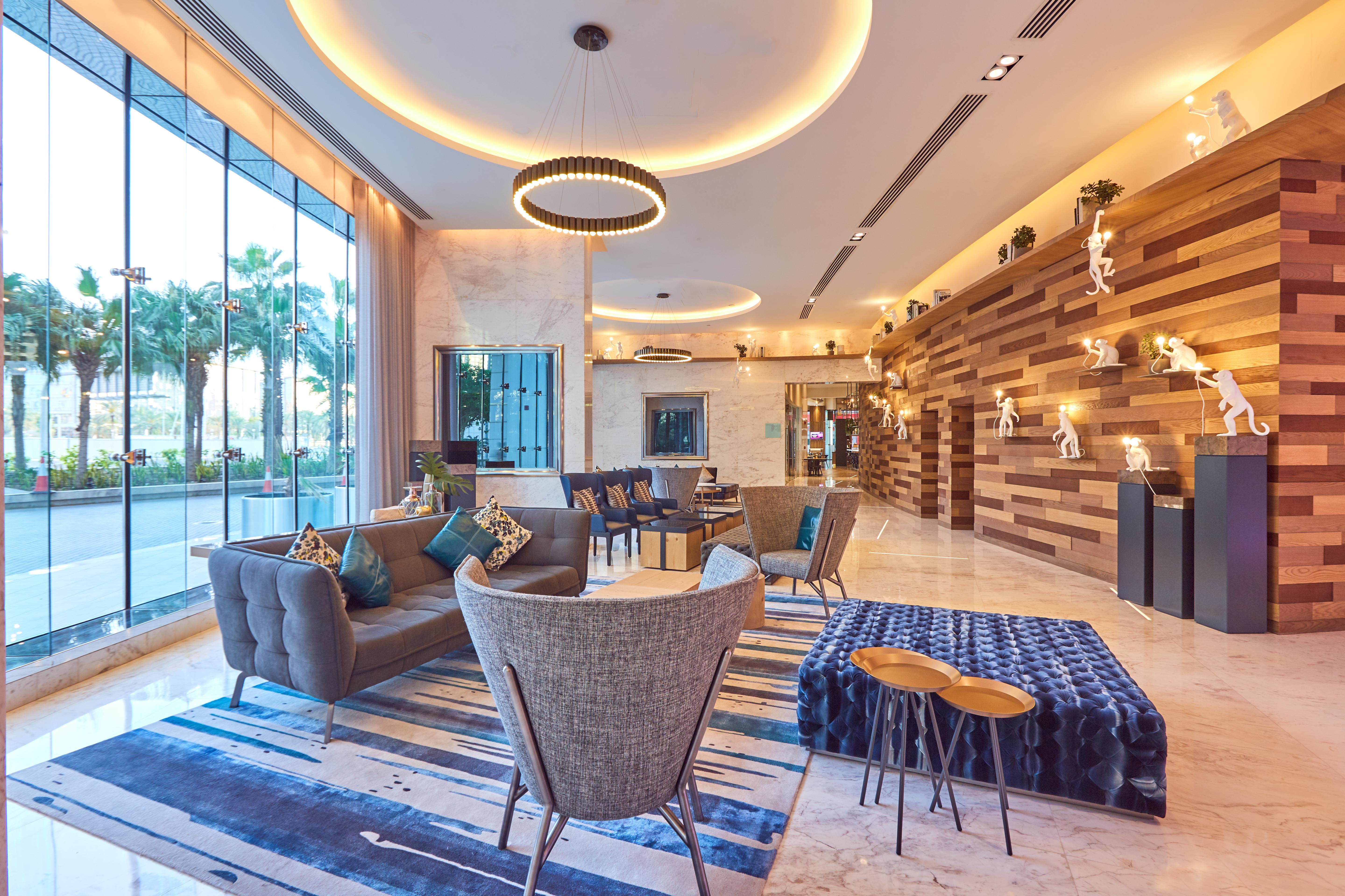 Media One Hotel Dubai Bagian luar foto